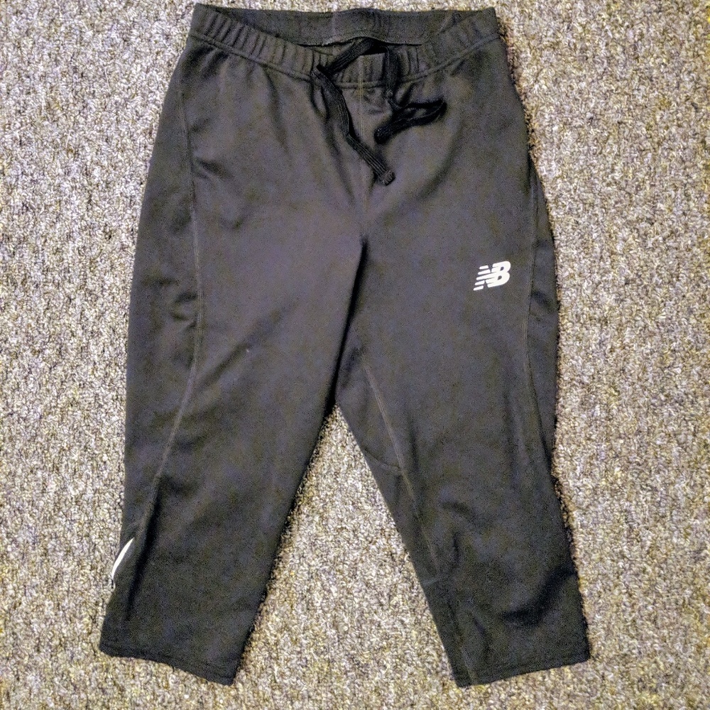 New Balance cropped compression leggings